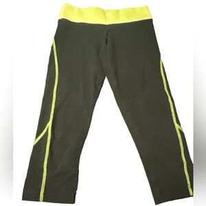 Pink VS crop Leggings